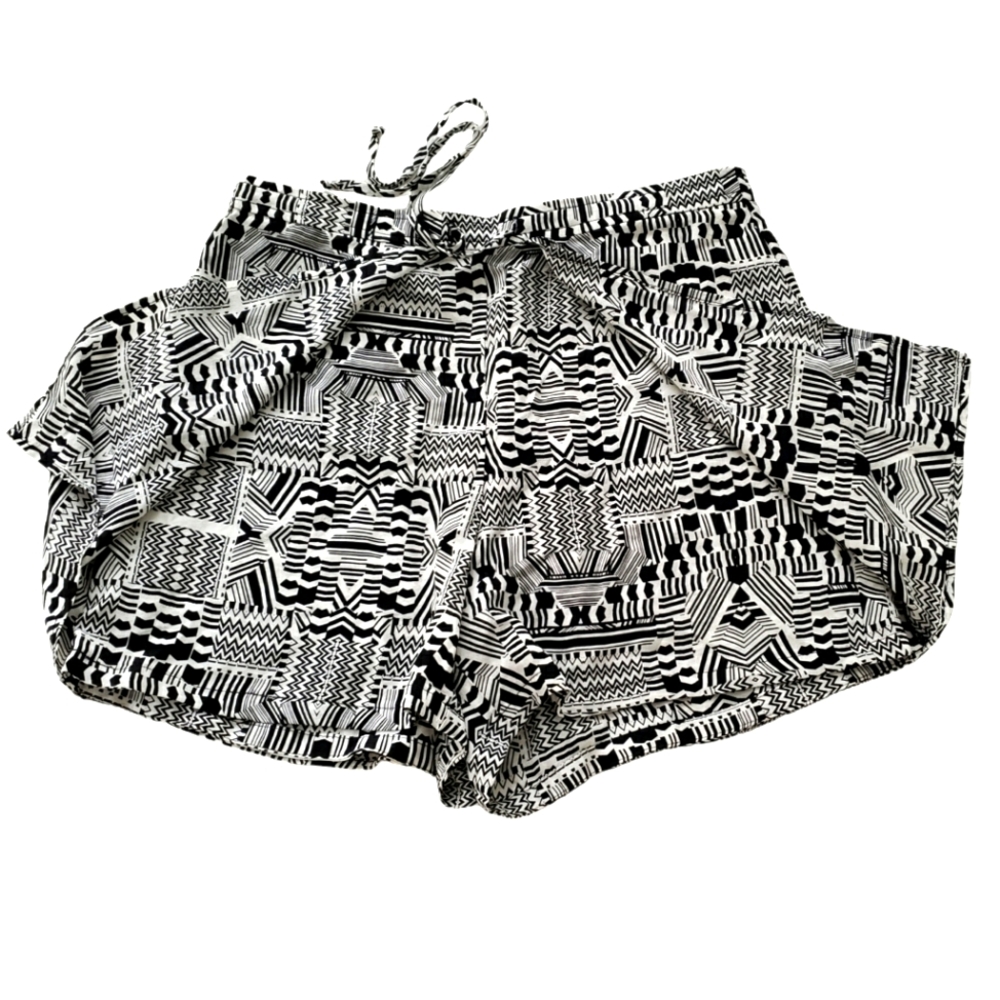 Nanette Lepore silk black white apron front shorts 6